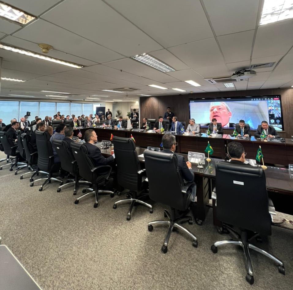 CONAMP acompanha alinhamento de estratégia de atuação conjunta do Ministério Público brasileiro frente aos atos criminosos em Brasília